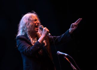 Prêmio Princesa de Astúrias premia a ‘madrinha do punk’ Patti Smith