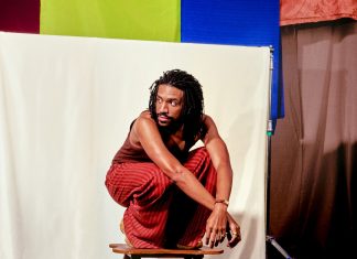 Cantor Pedro Emílio alinha memórias e referências afetivas em álbum em que faz feats com Luedji Luna e Ryan Fidelis