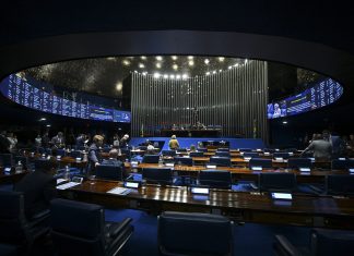 Quaest para o Senado no TO: Eduardo Gomes, 14%; Gaguim, 13%; Paulo Mourão, 9%